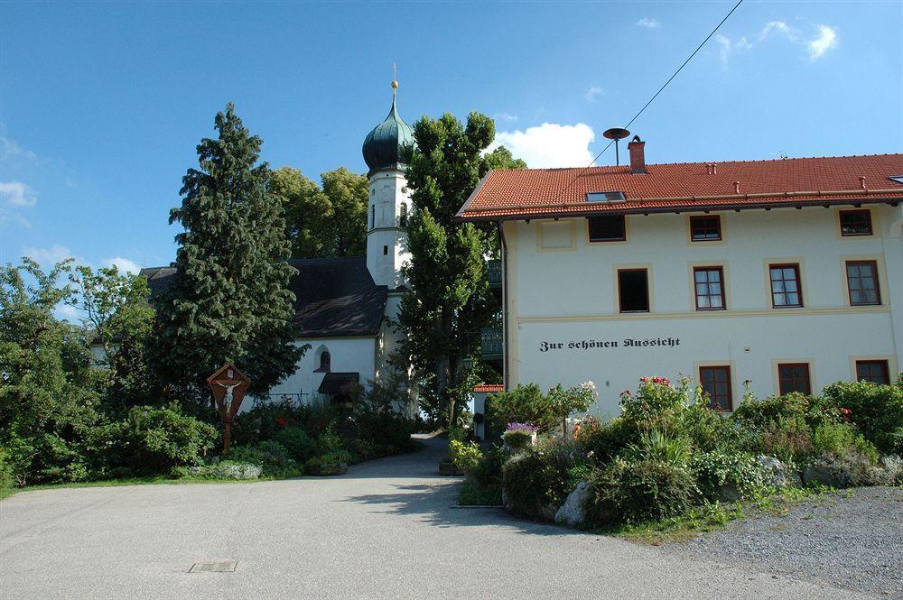 Hotel Zur Schonen Aussicht 펠드키르첸-웨스테르함 외부 사진